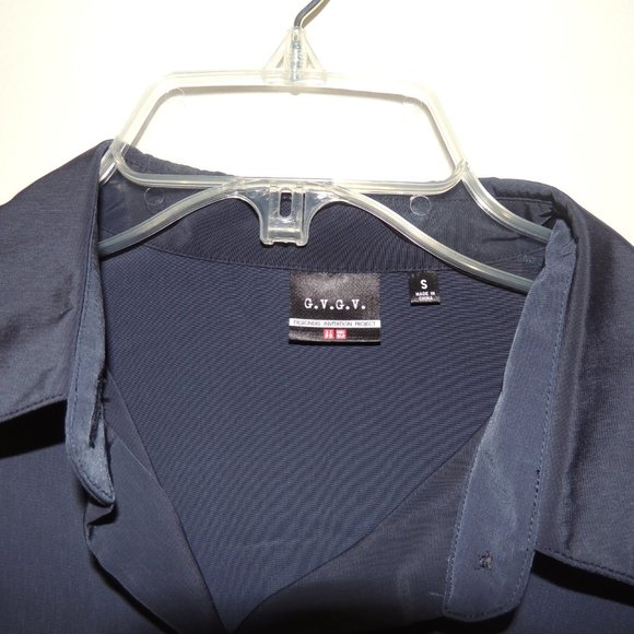 Two-Tone G.V.G.V. Button-Up - Picture 3 of 6